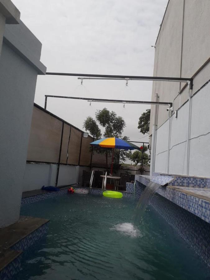 Karjat Mountain Villa ภายนอก รูปภาพ