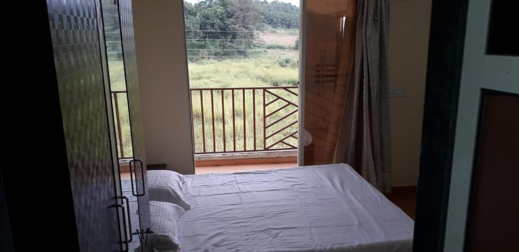 Karjat Mountain Villa ภายนอก รูปภาพ